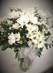White Daisy Bouquet from Amy's Flowers and Gifts in Dallas, GA